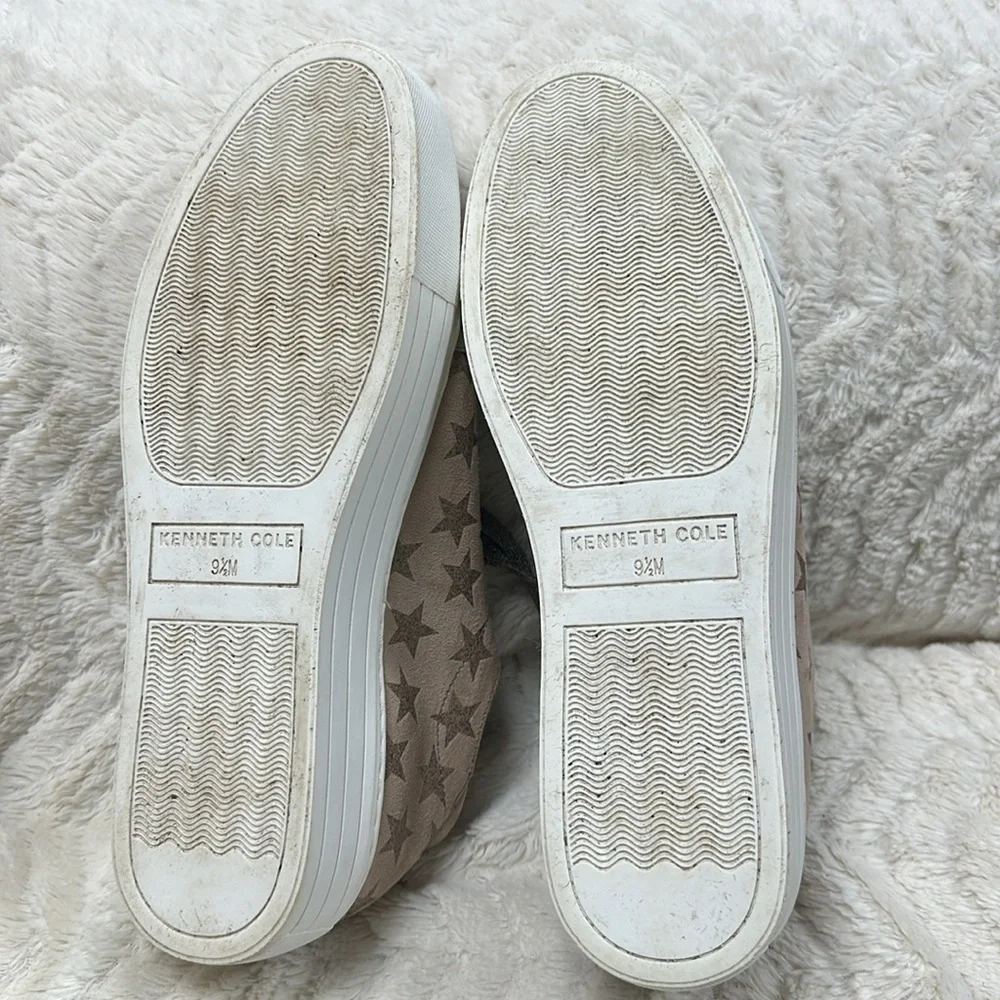 KENNETH COLE REACTION blush & bronze star Sneakers, Metallic Bronze Laces, 9.5M